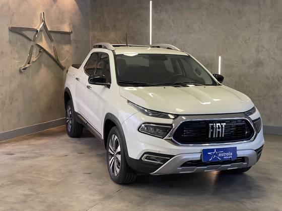 FIAT TORO 2.0 16V TURBO DIESEL VOLCANO 4WD AT9 FIAT TORO 2.0 16V TURBO DIESEL VOLCANO 4WD AT9